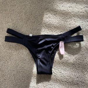 Victoria’s Secret Swim Bottom, size small, NWT